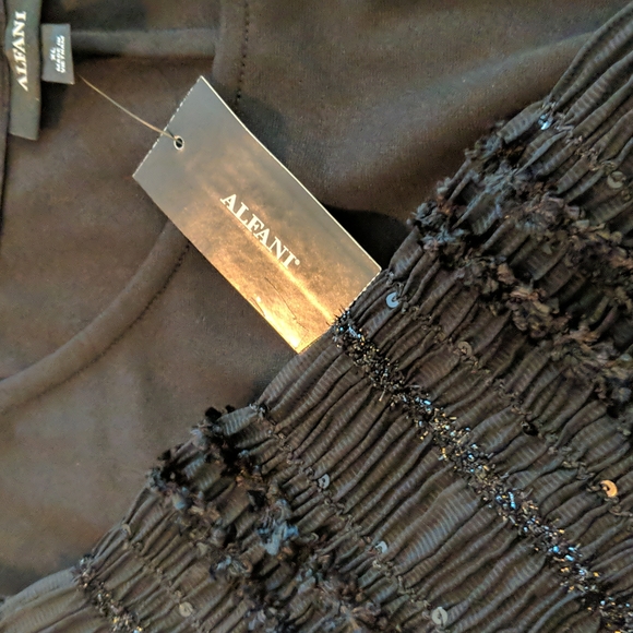 NWT ALFANI - Picture 7 of 8